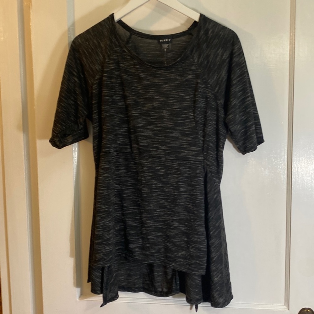 NWT Torrid size 0 heather black swing tunic  top
